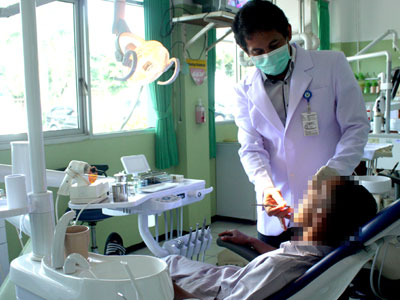 Klinik Kesehatan Gigi dan Mulut